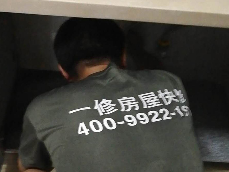 成都燈具安裝公司,成都安裝燈具師傅,成都燈具安裝的收費標(biāo)準(zhǔn)
