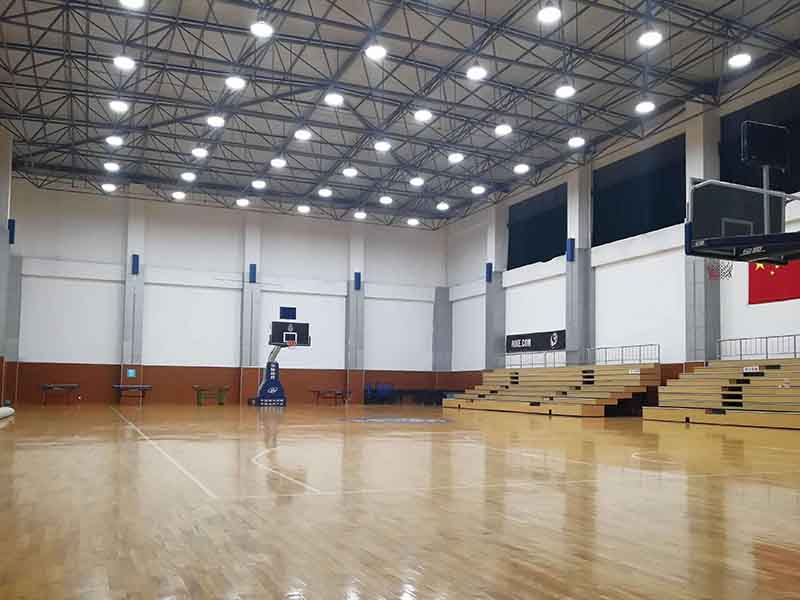 德陽體育木地板價格多少錢，影響體育木