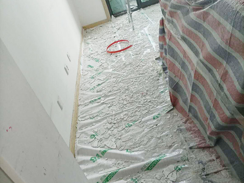 廣州墻面刮膩?zhàn)臃掳ざ嗌馘X一平米